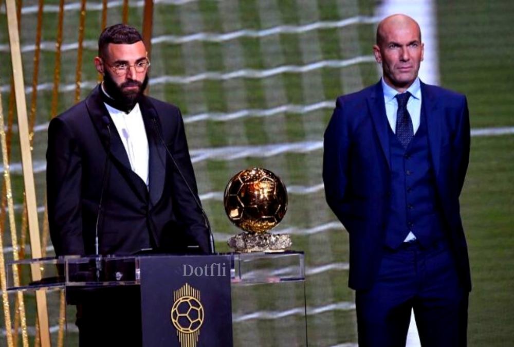 Zinedine Zidane gave Karim Benzema the Ballon d'Or