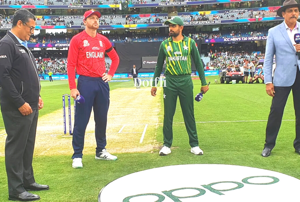 England have won the toss and have opted to field